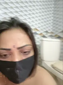 Beauty-3 online show from May 2026 01:37:01 AM