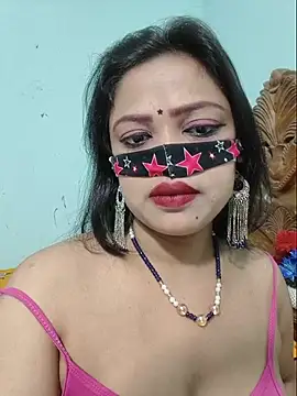 Beauty-3 online show from May 2026 06:28:02 PM