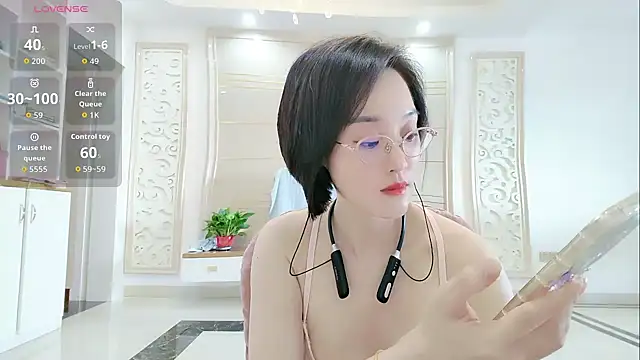 Nana-NN online show from May 2026 07:49:02 AM