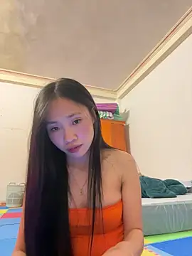 MIABCDZ online show from May 2026 01:47:01 PM