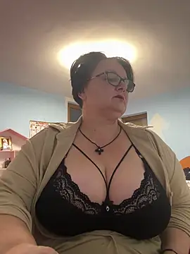 I amArquette online show from March 2026 05:58:01 PM