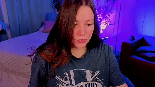 SauvageBirdy online show from March 2026 08:38:02 PM