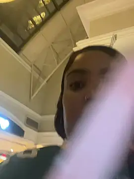 friendlybitch22 online show from March 2026 07:35:01 PM