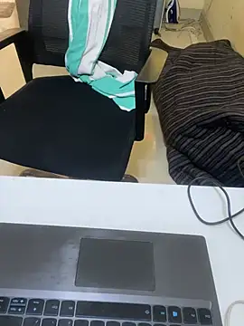 Daddyfuck 01 online show from March 2026 07:32:02 AM