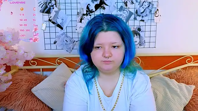 Snapshot of Lunaar_ chatting on July 2026 05:08:02 AM Lunaar online show from July 2026 05:08:02 AM