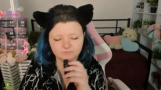 Lunaar  online show from April 2026 05:24:01 AM