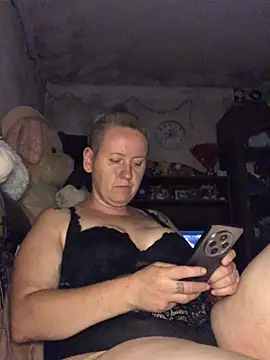 Snapshot of SofiaAmour chatting on July 2026 06:40:01 PM SofiaAmour online show from July 2026 06:40:01 PM