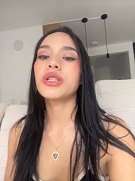 Mia-villalobos online show from March 2026 01:58:01 PM