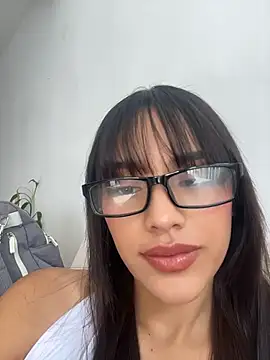 Mia-villalobos online show from July 2026 02:49:02 PM