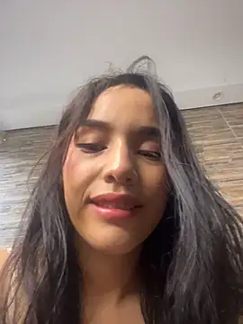 Mia-villalobos online show from March 2026 11:28:02 AM