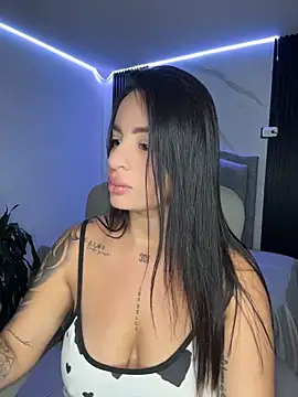 Lisabrown 23 online show from April 2026 01:42:02 AM