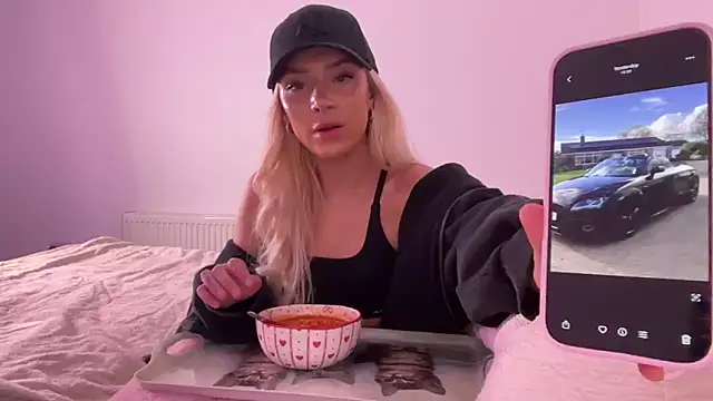 Naughtyblondex online show from April 2026 10:49:02 PM