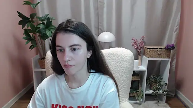 MistyBree online show from March 2026 11:48:02 AM