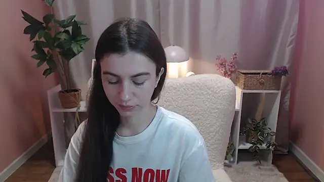 MistyBree online show from March 2026 09:24:01 AM