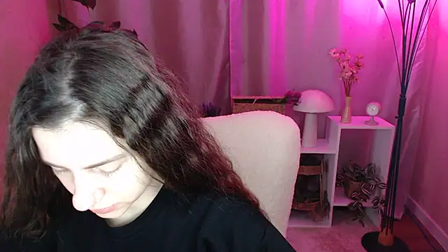 MistyBree online show from April 2026 08:10:01 AM