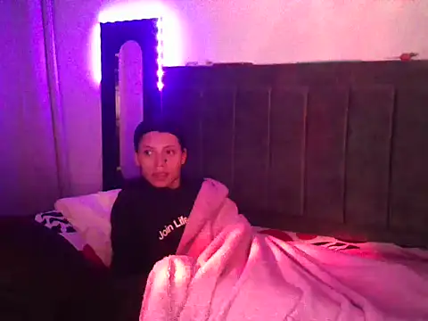 JadeYJacob online show from March 2026 09:53:02 AM