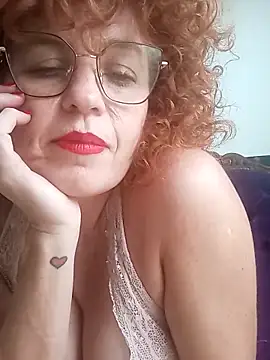 roxybykiss online show from March 2026 05:48:01 PM