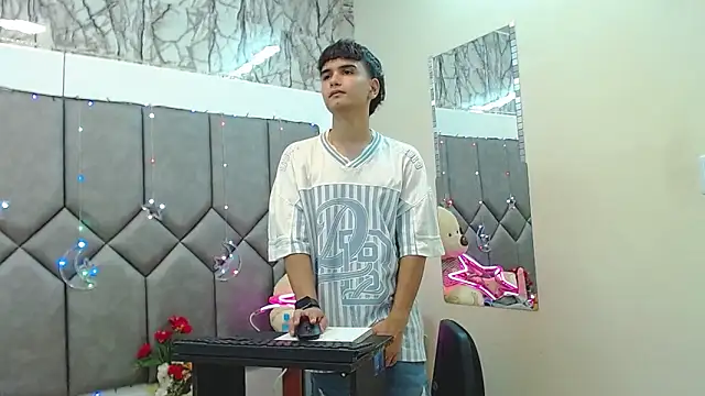 Steve Hotman online show from April 2026 07:20:01 PM