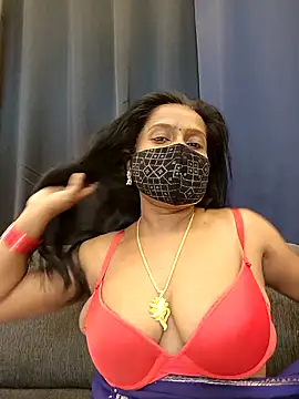 misti-boudii online show from April 2026 04:46:01 AM