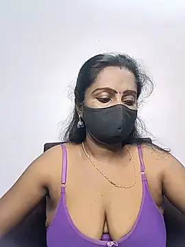 misti-boudii online show from June 2026 01:56:02 PM