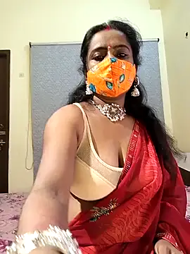misti-boudii online show from April 2026 06:43:01 PM