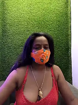 misti-boudii online show from April 2026 12:32:02 PM