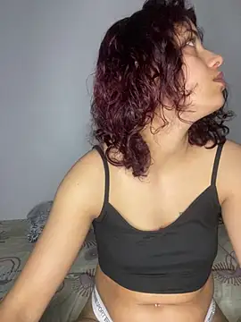 MommySexxy23 online show from May 2026 06:00:01 PM