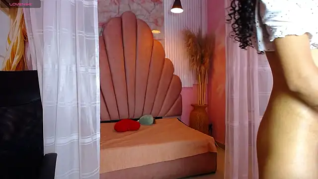 Siena Bouer online show from March 2026 03:35:02 AM