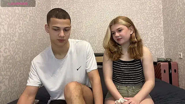 mirel couple online show from May 2026 10:13:01 AM