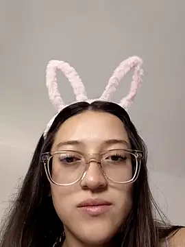 EvaMark  online show from April 2026 11:23:02 AM