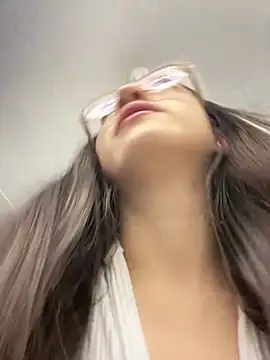 EvaMark  online show from March 2026 11:30:02 AM