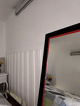 EvaMark  online show from April 2026 11:38:01 AM