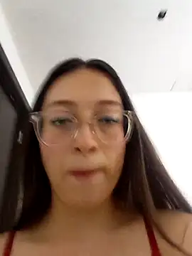 EvaMark  online show from March 2026 11:43:02 AM