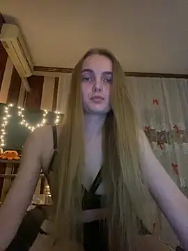 LunaVey online show from May 2026 06:36:01 PM