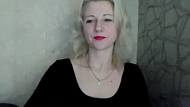 Katerina-Kissa online show from April 2026 06:08:02 PM