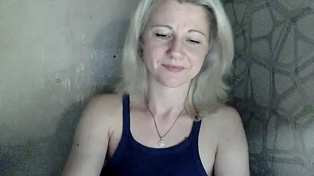 Katerina-Kissa online show from May 2026 06:36:01 PM