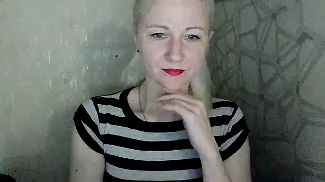 Katerina-Kissa online show from May 2026 06:57:01 PM