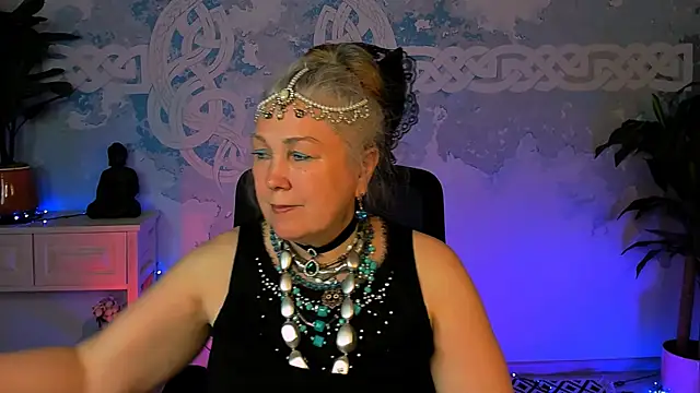LilaMaharani online show from April 2026 12:55:01 PM