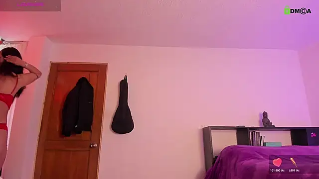 sara  aster online show from April 2026 07:42:02 PM