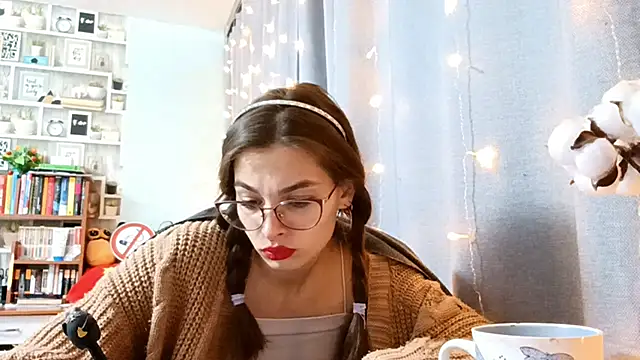 Snapshot of JInaMillsap chatting on February 2026 07:35:02 PM JInaMillsap online show from February 2026 07:35:02 PM