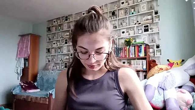 Snapshot of JInaMillsap chatting on April 2026 09:03:02 AM JInaMillsap online show from April 2026 09:03:02 AM