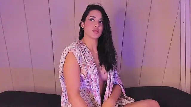Eva kingsford online show from April 2026 05:30:01 PM