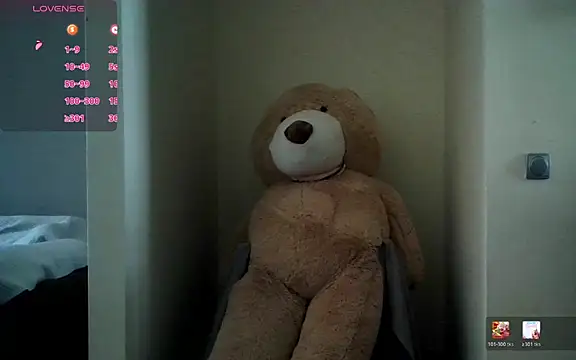 itsmemayarose online show from May 2026 11:37:01 AM