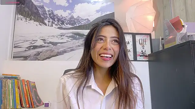 Cataleyaa23 online show from April 2026 08:11:01 PM