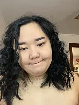 MattePlushyy online show from March 2026 06:04:02 PM