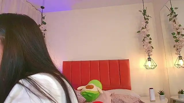 Caandace online show from March 2026 07:15:01 PM