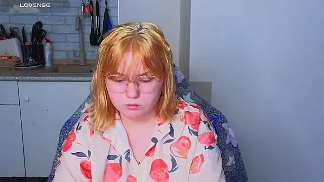 soft focus online show from April 2026 04:52:02 AM