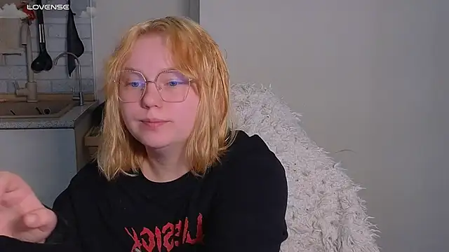 soft focus online show from May 2026 04:51:02 AM