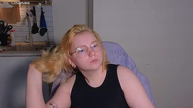 soft focus online show from May 2026 04:56:02 AM