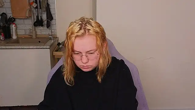 soft focus online show from May 2026 04:54:01 AM